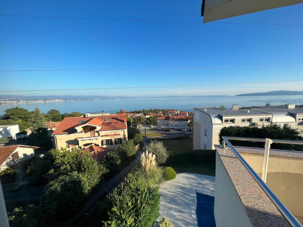 Panoramic Apartment Sea View And Pool Opatija Ičići Exteriör bild